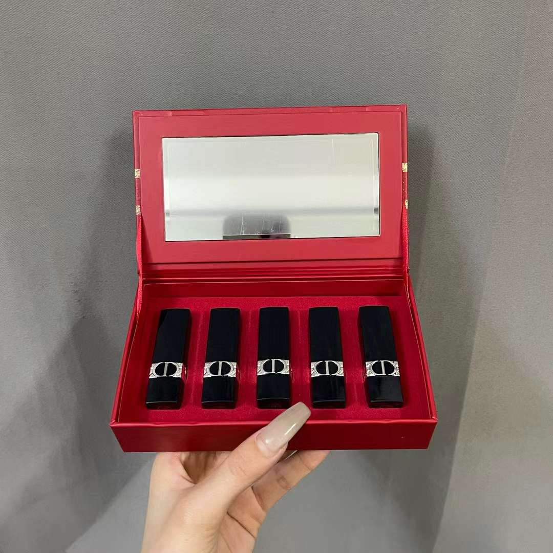 Dior 5 Pcs Mini Lipsticks – Unveil the Essence of Luxury